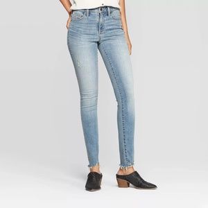 Universal Thread Distressed High-Rise Skinny Jeans
